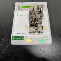 Terumo BCT TSCDII Sterile Tubing Welder image 3